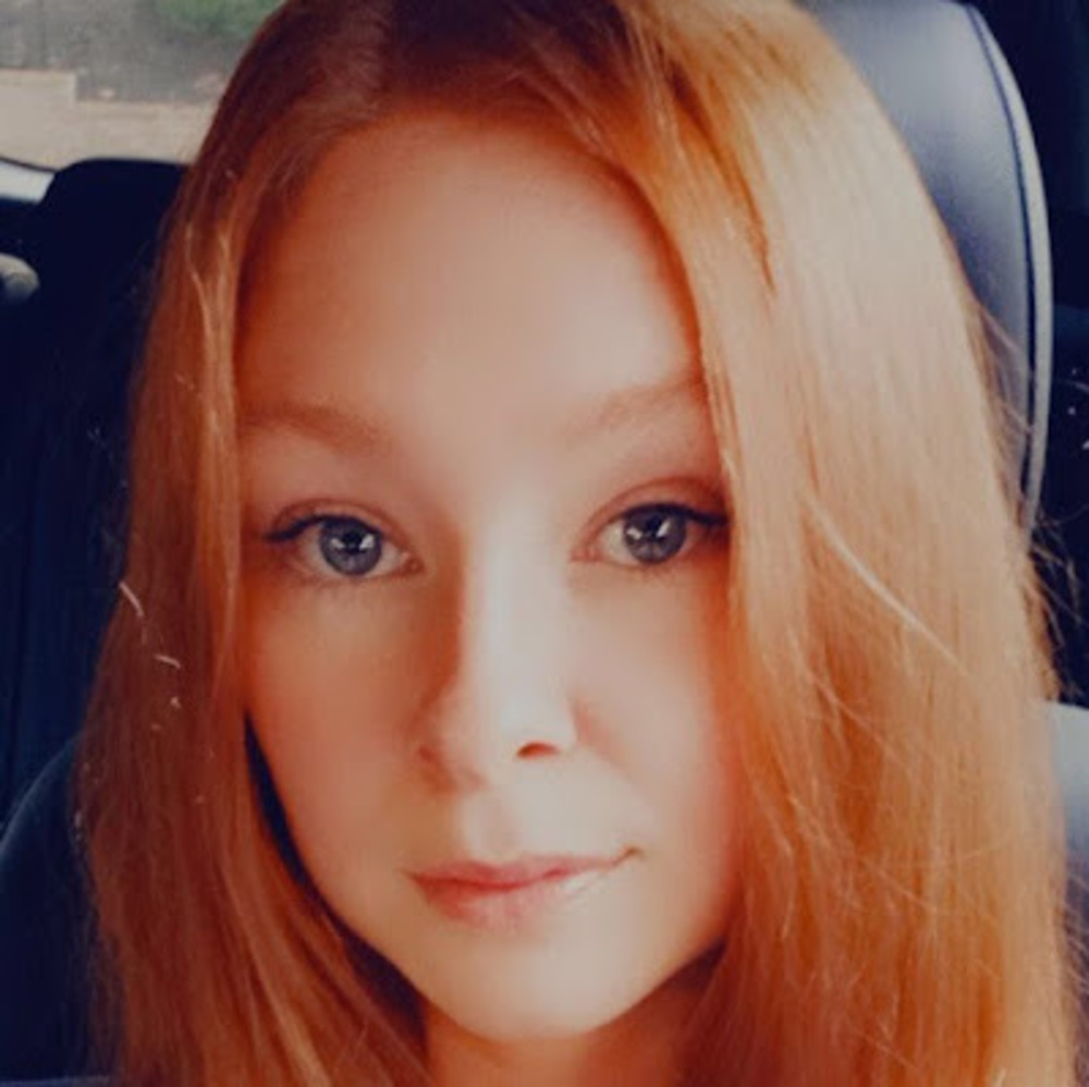 Meet your Posher, Brittni